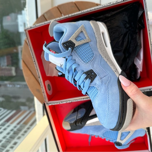 Jordan Kids Light Blue and Gray Sneakers - Picture 6 of 9